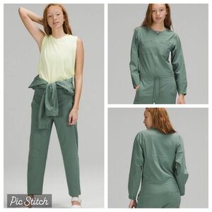 Lululemon Ventlight Sage Green Jumpsuit Women’s size 2